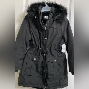 New NWT Ladies Coat
